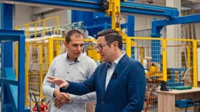 Идват реформите, ама догодина, обещава властта