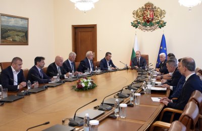 Радев събра Съвета за сигурност 