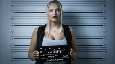 За броени минути униформени задържаха 38 годишна жена опитала да обере