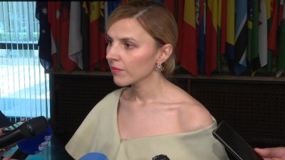 Чамова осъди антисемитската драма в Банско 