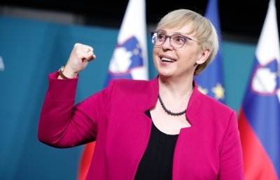 Словенската президентка катастрофира по време на отпуската си