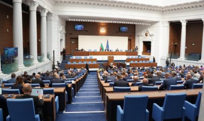 Парламентът ще определи правилата за избор във ВСС