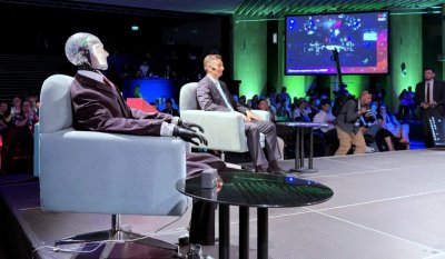Прикрива ли се срив в системите на Министерството на иновациите? 