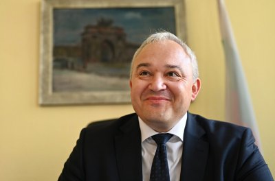 СКАНДАЛ: Защо Иван Демерджиев си чати със Стоян Колев в 04,00 през нощта?