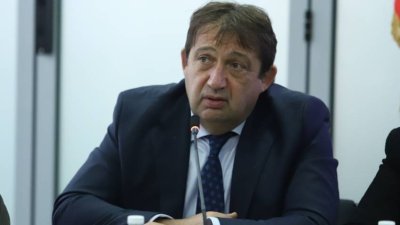 Иван Шишков: Форсираме проекта за тунел под Петрохан