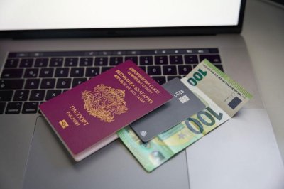 Какво да направите, ако изгубите личните си документи в чужбина