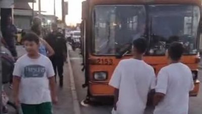Общинар поиска да се спрат линиите през циганските махали в София
