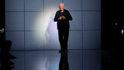 Започва подготовката на сериал за живота на Джорджо Армани