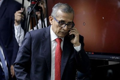КС на Перу отмени 15-годишната присъда на експрезидента Олянта Умала 