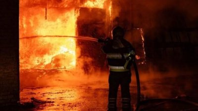 Ами сега? Руска ракета порази американски завод в Киев