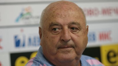 Чичо Венци: Ние продаваме в Белгия, но националният селекционер не иска да ни гледа