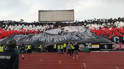 Феновете на Локо Пд хвърлиха ръкавицата към Бойко Борисов: Искаме среща!