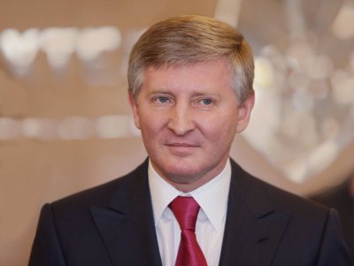 Най-богатият в Украйна брои €200 млн. за къща във Франция (СНИМКИ)