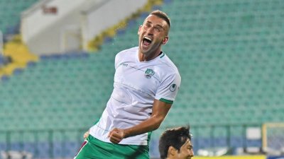 Камбуров: Феновете на ЦСКА ме обичат, защото вкарвам на Левски под път и над път
