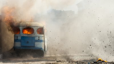 Бомба взриви микробус край сирийската столица
