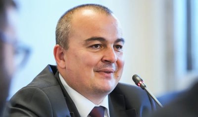 Абровски поиска от ЕК извънредна подкрепа за секторите &bdquo;Мляко&ldquo; и &bdquo;Свиневъдство&ldquo;