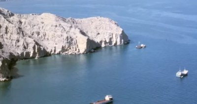 Иран налага такси за преминаване през Ормузкия проток