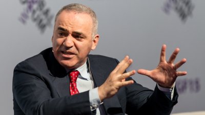 Гари Каспаров: Победа за Украйна е последната надежда на Русия