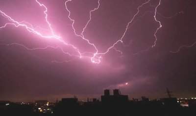 Жертвите на мълнии в Индия достигнаха 20 души
