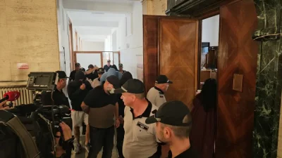 Дилърите с фентанила изпращали дрогата по куриер в пратки с маратонки