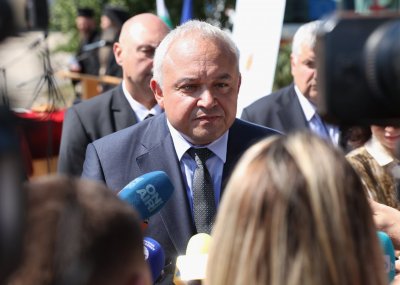Демерджиев за взрива в "Емко": Причините са по-скоро вътрешни