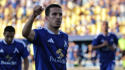 Левски отхвърлил оферта за Бурас