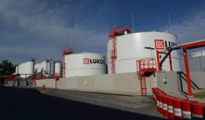 &bdquo;Лукойл&ldquo; очаква поевтиняване на горивата у нас