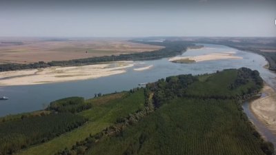 Нивото на Дунав продължава да е критично ниско