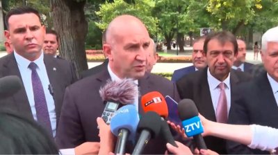 Равносметка: Радев победил олигархията за 100 дни