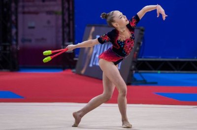 Триумф! Стилияна Николова стъпи на световния връх 