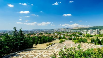 Внимание, педофил! 52-годишен опитал да блудства с 15-годишно момче в Стара Загора
