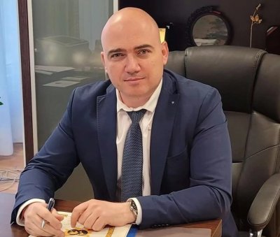 Столичанин в повече: Министърът на туризма Илин Димитров си купи апартамент в София за 700 бона