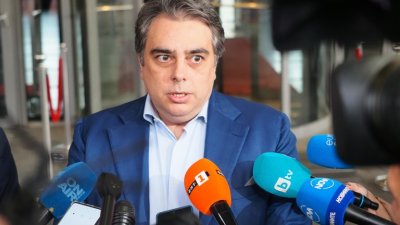 Асен Василев: Иран намери Безмер на картата 