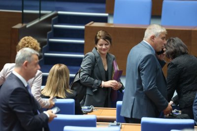 Депутатите се събират за първото си заседание след лятната ваканция