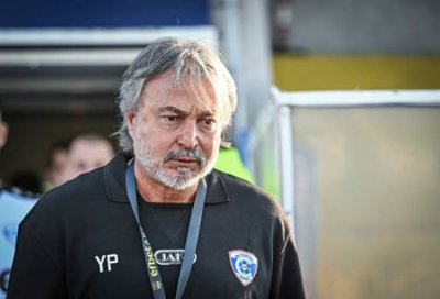Ясен Петров напуска Спартак (Вн) след 0:6 от Левски