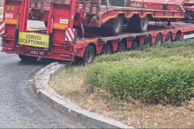 Автовоз блокира международния път София - Букурещ