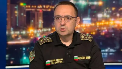 Джартов призна: Пожарът в Хасковско тръгнал, след като дете решило да чисти треви