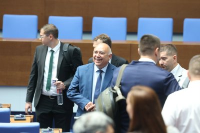 Извънредно днес: Депутатите приеха седмия, последен законопроект по ПВУ 