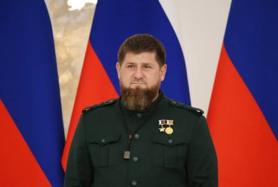 Странно: Кадиров спря да напуска Чечения
