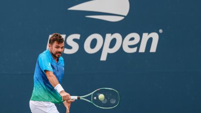 Вавринка след отпадането: Вечер като тази са причината да играя до 41 години