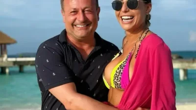 Пълна пазва: Рачков наблъска със силикон годеницата си