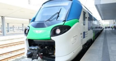 Хубава работа, ама от БДЖ: Новият влак &bdquo;Алстом&ldquo; зацикли на гара Перник