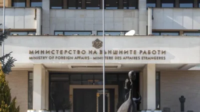 Външно с лоша информация: Българинът, изчезнал в Тибет, остава в неизвестност