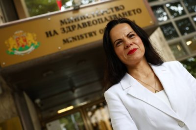 Само в Lupa.bg: Катя Ивкова изпразни МЗ - кой ще извършва реформите й?
