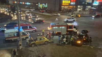 4-5 коли се помляха във верижна катастрофа в Люлин (ВИДЕО)