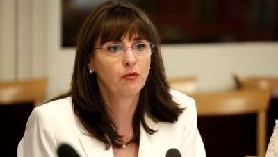 Въвеждат нов механизъм за минималната работна заплата