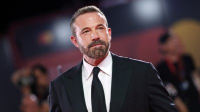Само месеци след смъртта на майка си Бен Афлек е загубил и баща си