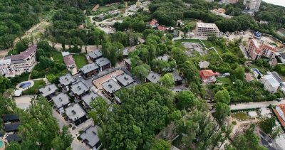 Собственици на имоти в "Баба Алино" искат спешна среща с кмета