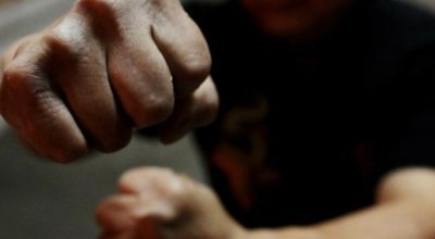 Полицай е нападнат при опит да разтърве съседи в село Черни връх