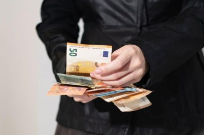 Спипаха трети румънец, пласирал фалшиви евробанкноти у нас